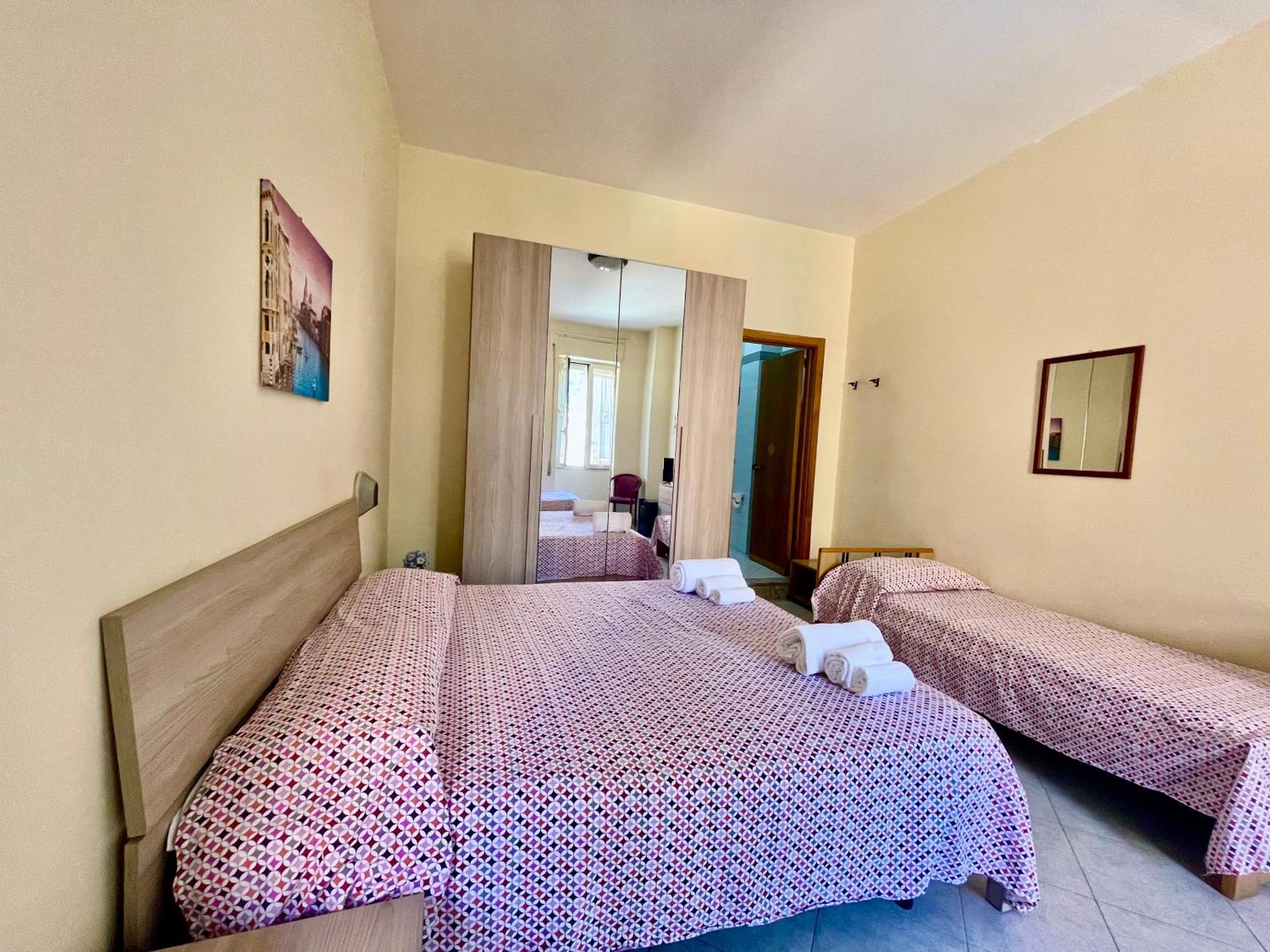 Hotel Desio Castellammare di Stabia Luaran gambar